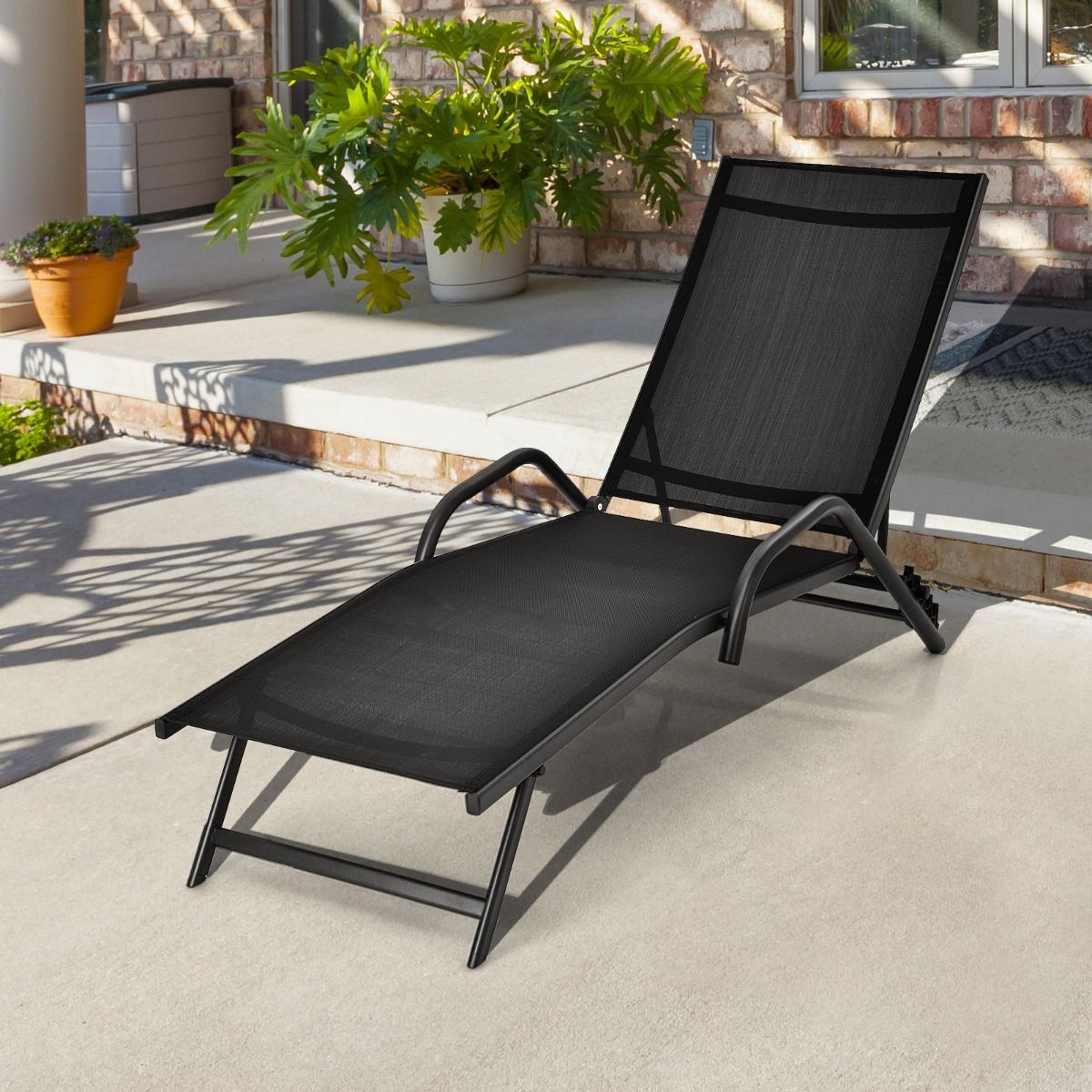 Lot de 2 Bains de Soleil Inclinables d'Extrieur avec Accoudoirs et Dossier Rglable  5 Positions Charge 160 kg Noir -